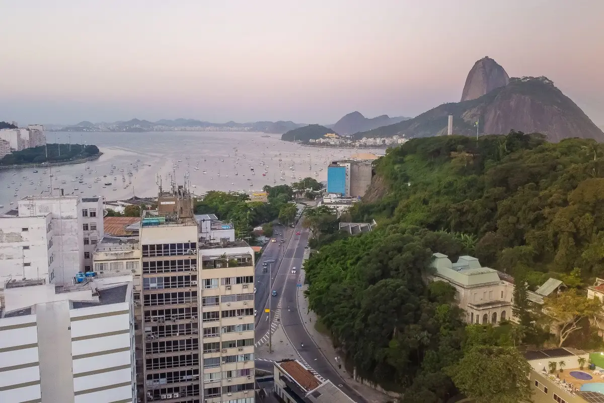 Acompanhantes no Bairro Cacuia - Rio de Janeiro - RJ