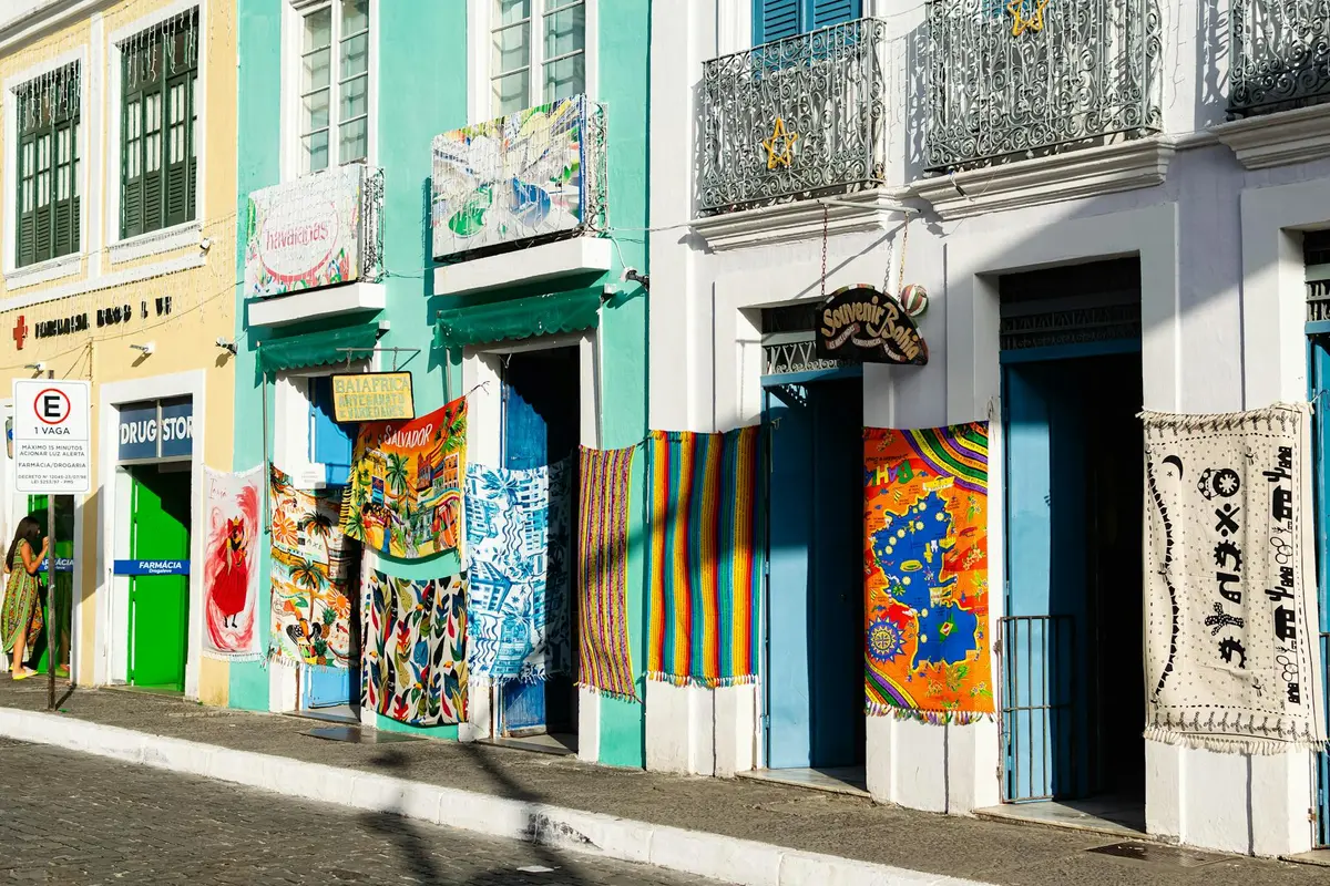 Acompanhantes no Bairro Itaigara - Salvador - BA