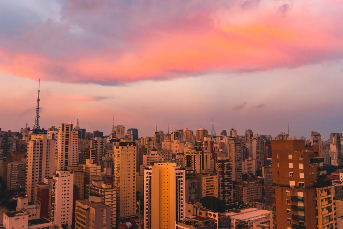 Acompanhantes no Bairro Pari - São Paulo - SP
