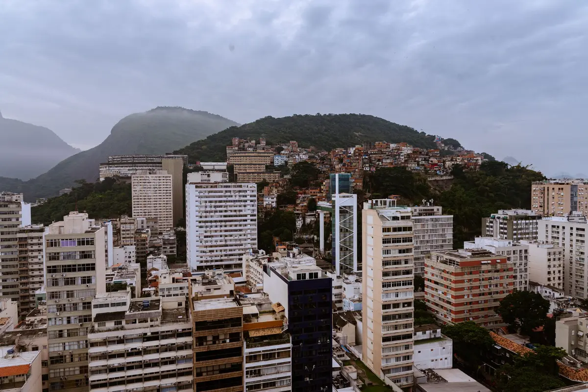 Acompanhantes no Bairro Saúde - Rio de Janeiro - RJ